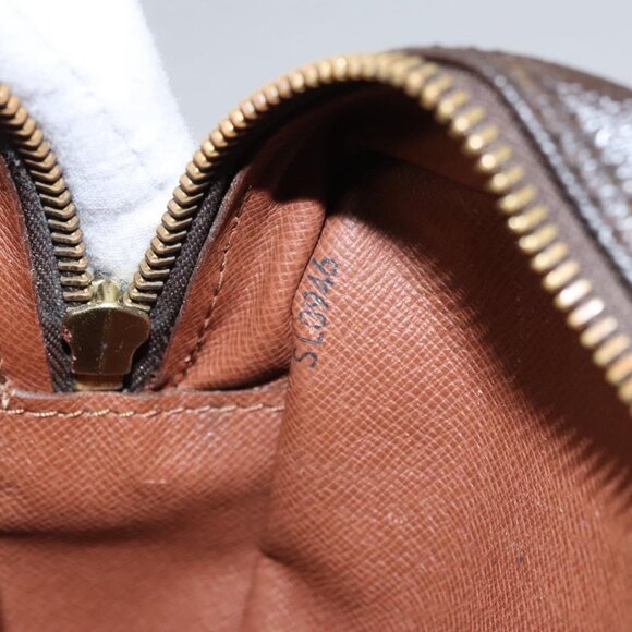 LOUIS VUITTON Monogram Compiegne 28 Clutch Bag M51845 LV Auth ti2707 - Picture 11 of 15